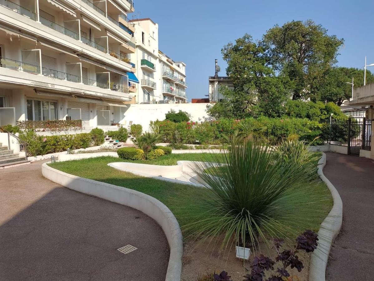 Flat In Juan Appartement Antibes Buitenkant foto
